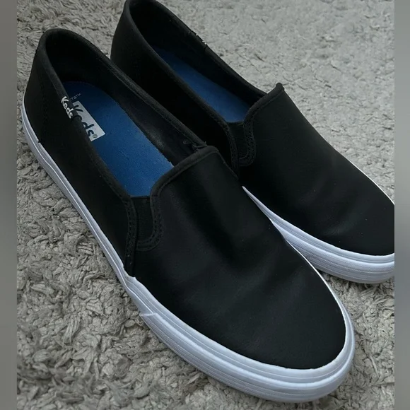 Keds women’s Black Slip-On Loafers size 10 - Picture 2 of 3